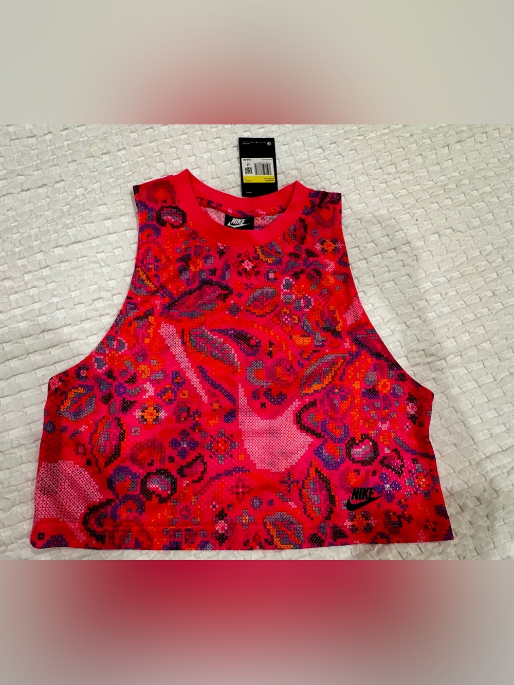 NWT Nike Sportswear Women's Loose fit Hyper Pink Paisley Size S Tank Top